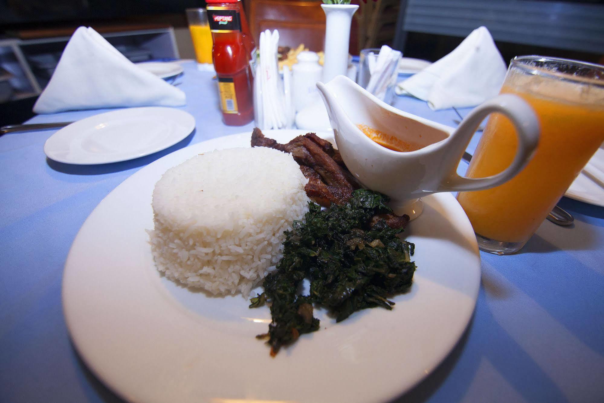 Mvuli Suites Nairobi Buitenkant foto