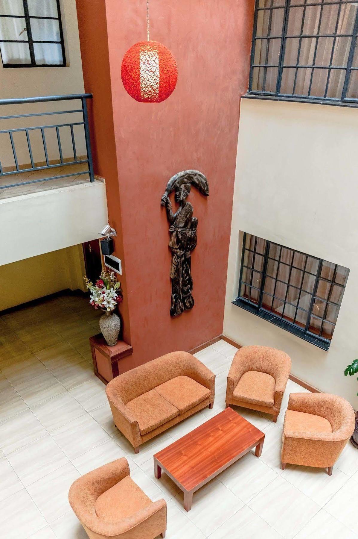 Mvuli Suites Nairobi Buitenkant foto