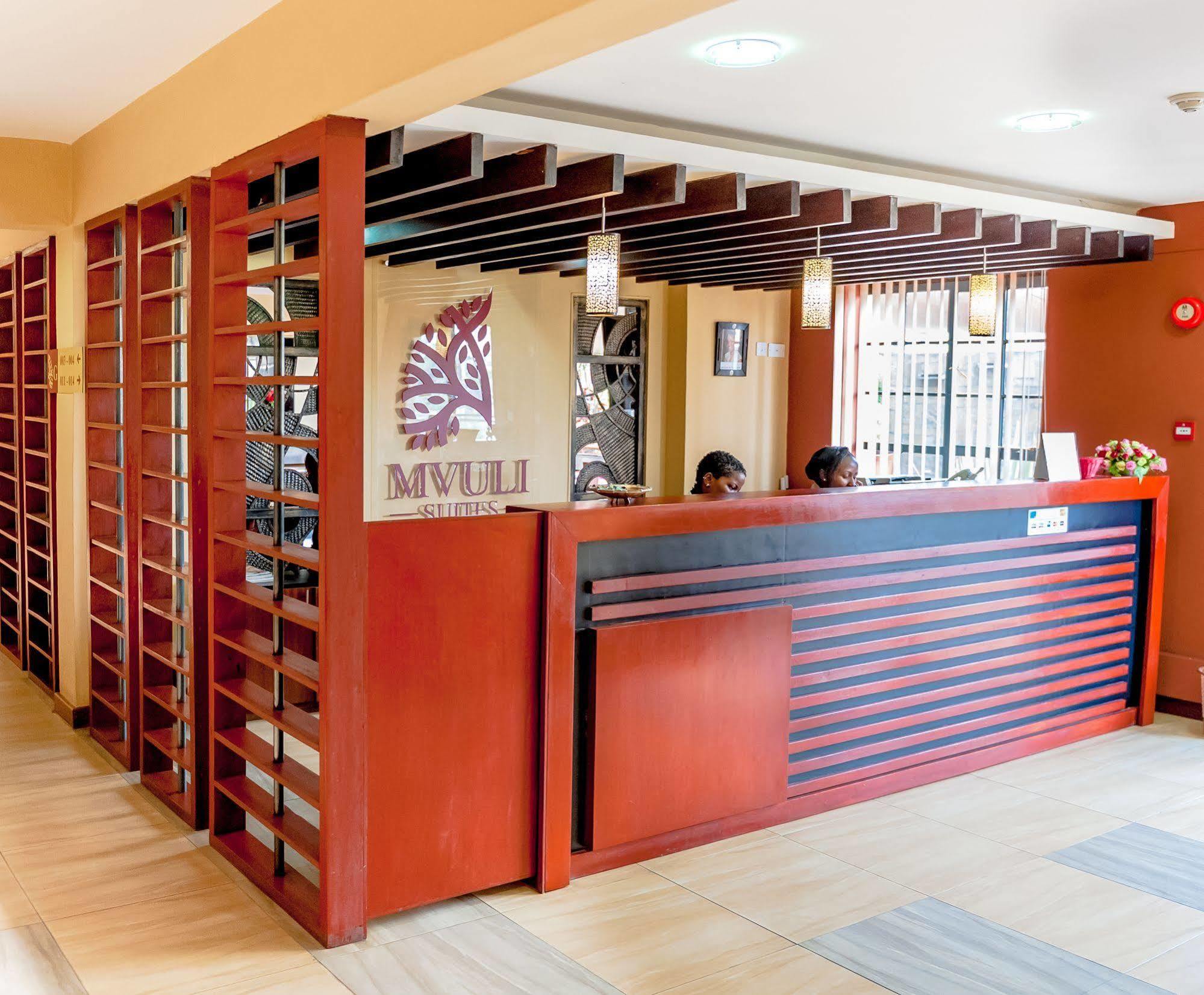 Mvuli Suites Nairobi Buitenkant foto
